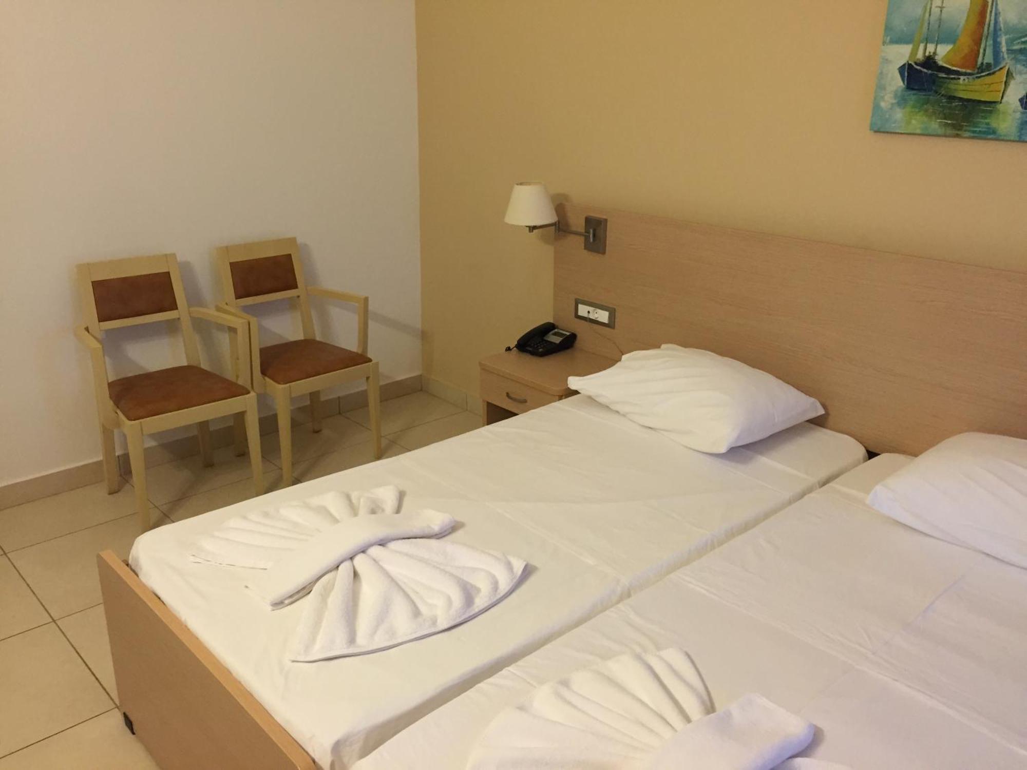 Ostria Hotel Kakovatos Beach Zacharo Quarto foto
